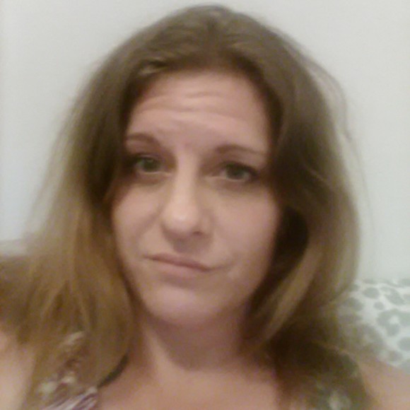 Meet your Posher, Ashley - Picture 1 of 1